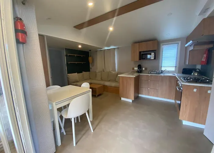 Mobilhome - 8pers - 100m Des Plages - Confort